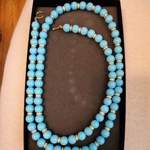 HEIDI DAUS TURQUOISE BEAD CRYSTAL AND GOLD NECKLACE. IN THE BOX
